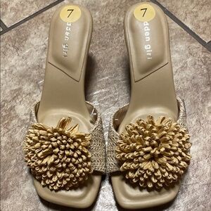 Madden Girl Creamy Tan Size 7 Embellished Sandals with Slip-On Design